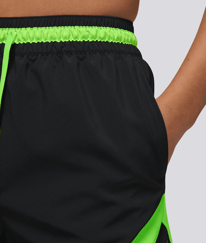 Dri-Fit Sport Woven Diamond Short