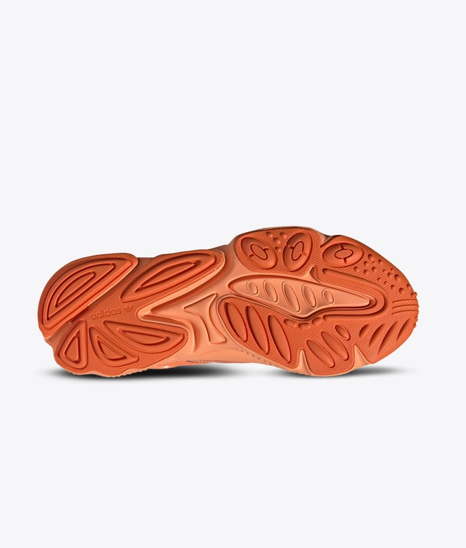 Ozweego 'High res coral'