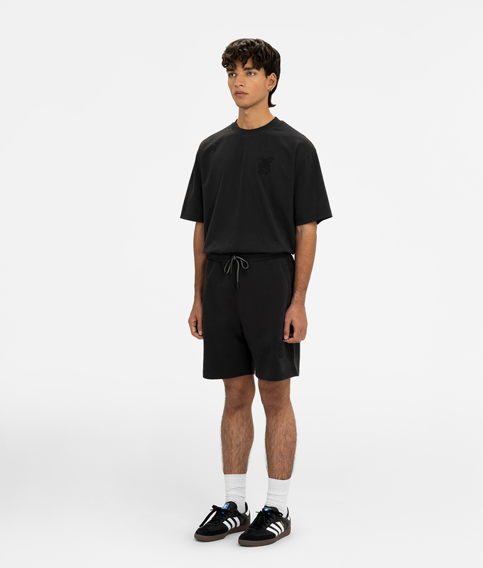 Essentials Shorts 'Black'