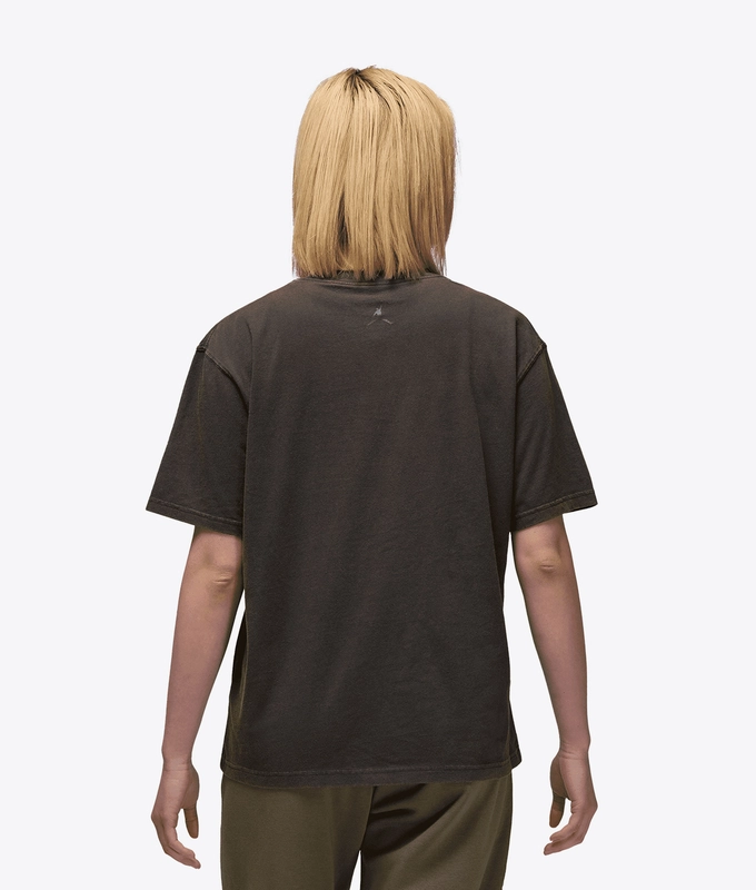 GIRLFRIEND GRAPHIC SHORT SLEEVE TEE