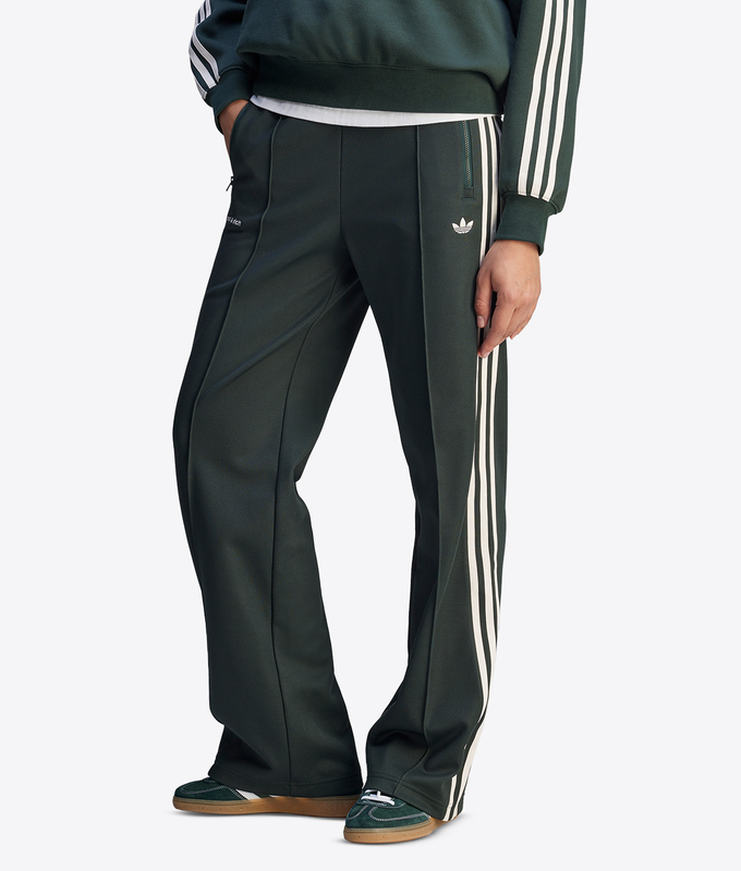 X SPORTY AND RICH TRACKPANT