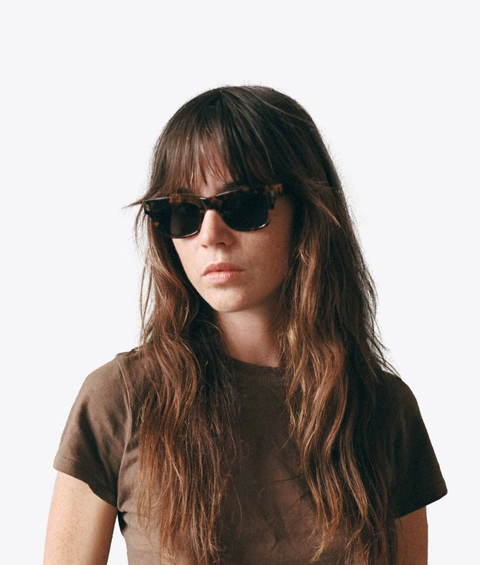 AKI SOLID LENS SUNGLASSES
