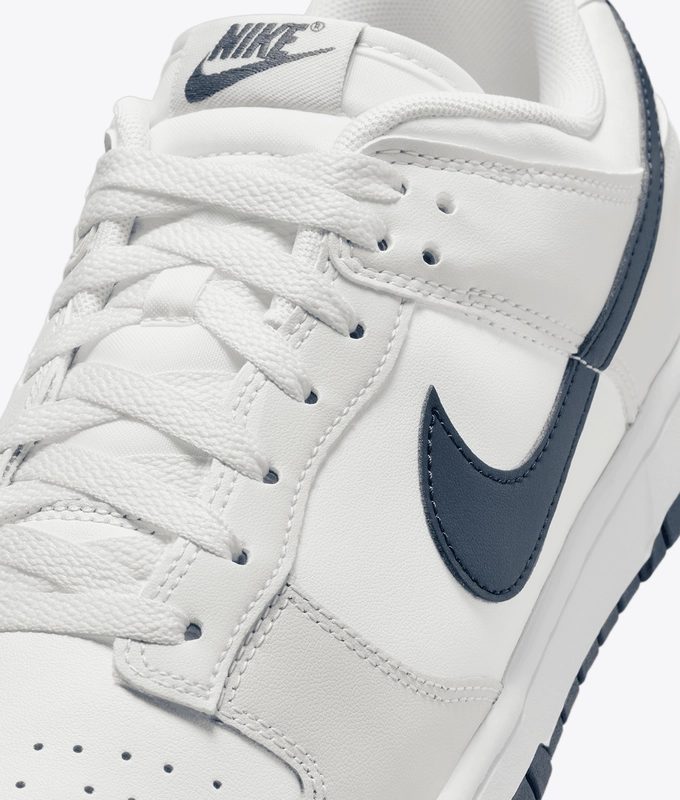DUNK LOW RETRO