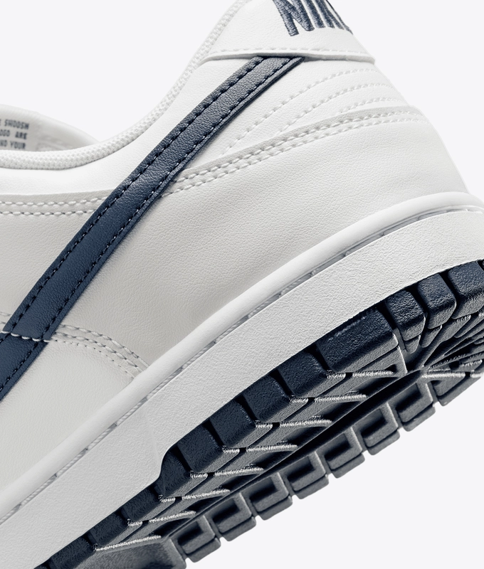 DUNK LOW RETRO