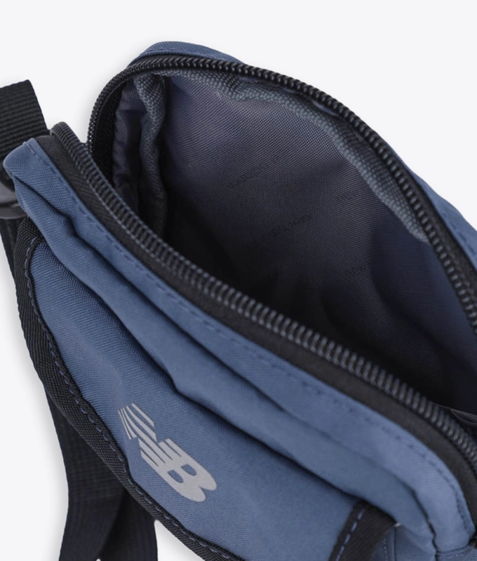 SLING BAG SMALL
