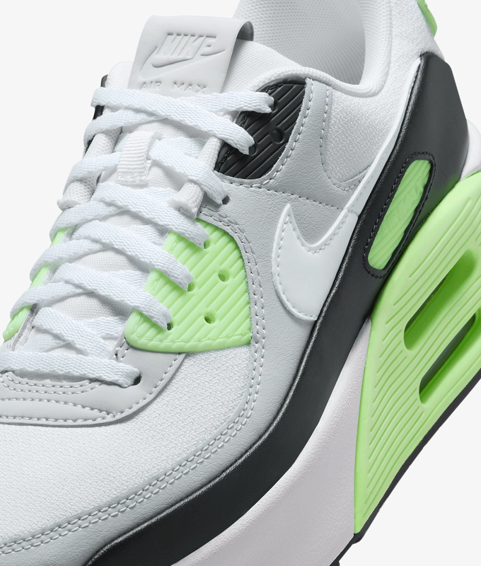 AIR MAX 90 LV8