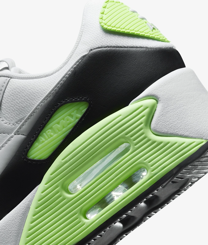 AIR MAX 90 LV8
