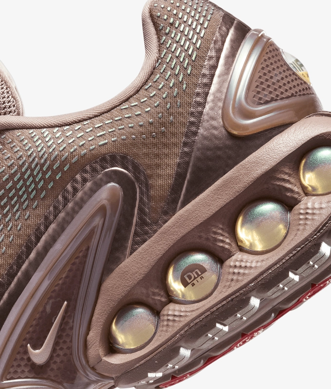AIR MAX DN