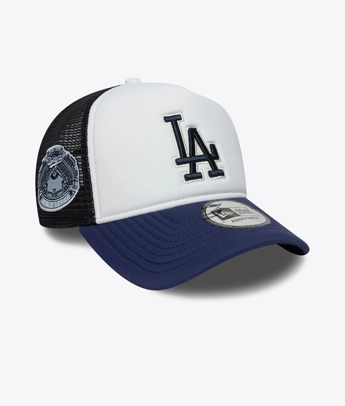 9FORTY WORLD SERIES E-FRAME LOS ANGELES DODGERS TRUCKER CAP