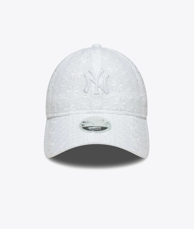 9TWENTY BRODERIE NEW YORK YANKEES CAP