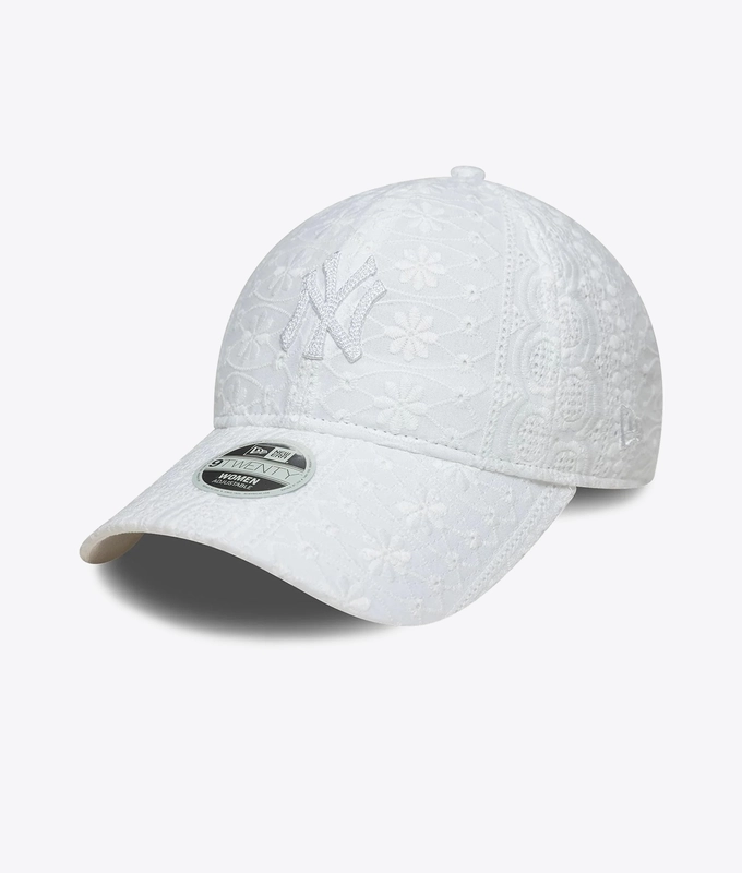 9TWENTY BRODERIE NEW YORK YANKEES CAP