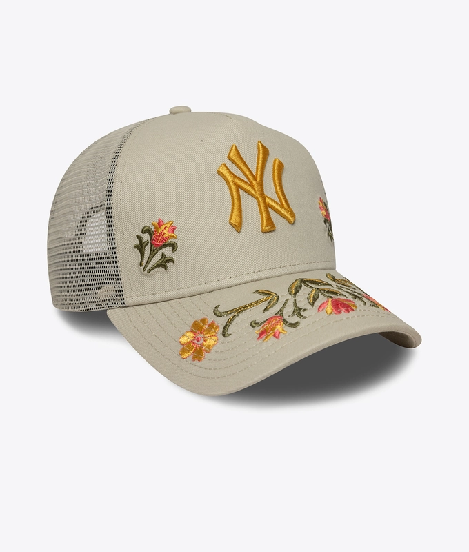 9FORTY FLORAL ICON E-FRAME NEW YORK YANKEES TRUCKER CAP