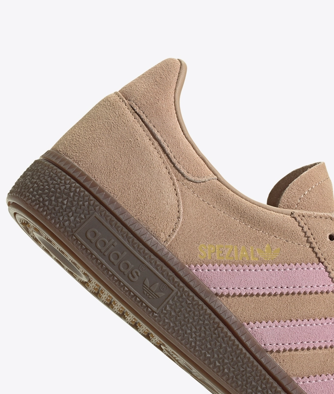 HANDBALL SPEZIAL