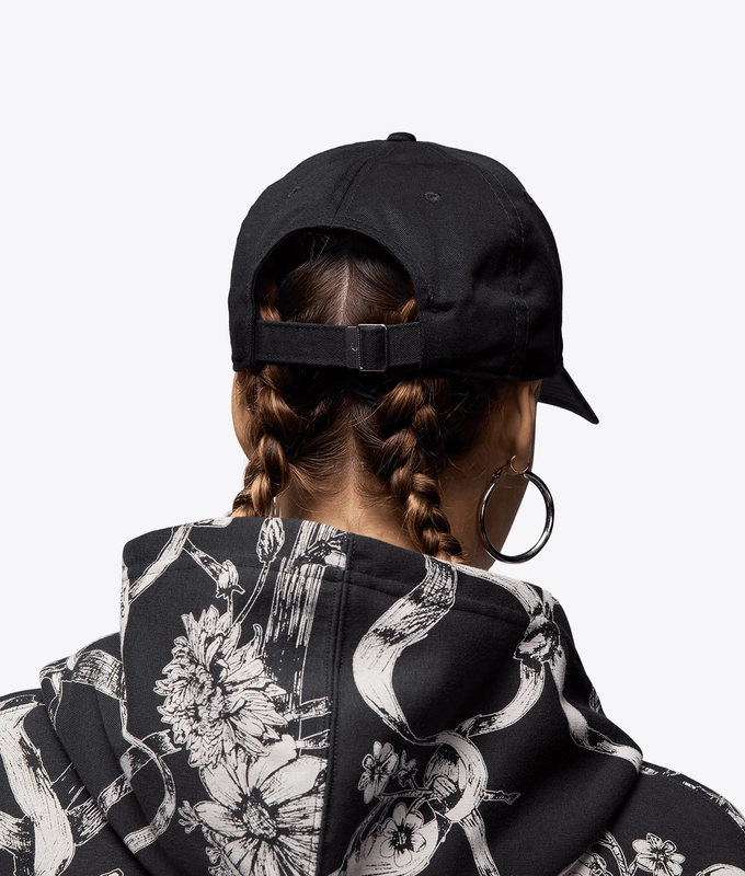 CLUB UNSTRUCTURED CURVED BILL CAP