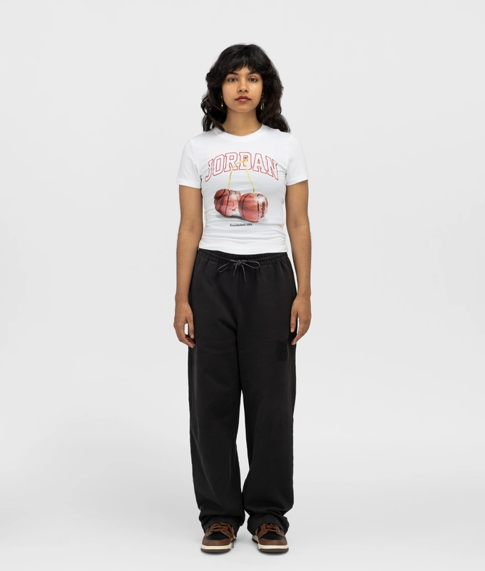 BROOKLYN SHORT LEEVE GRAPHIC TEE