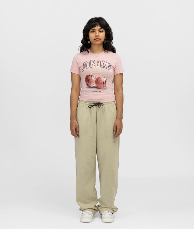 BROOKLYN SHORT LEEVE GRAPHIC TEE