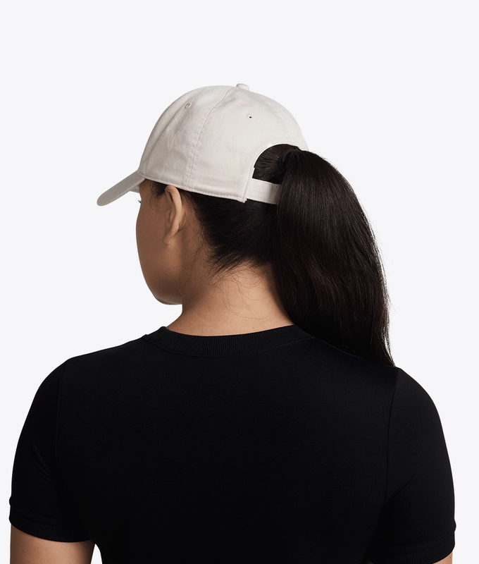 CLUB UNSTRUCTURED ADJUSTABLE CAP