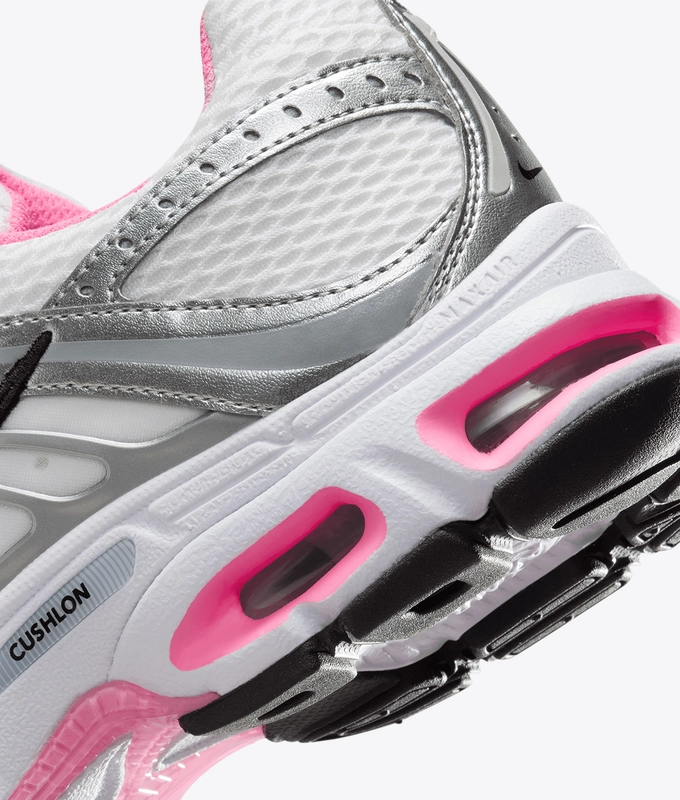 AIR MAX MOTO 2K