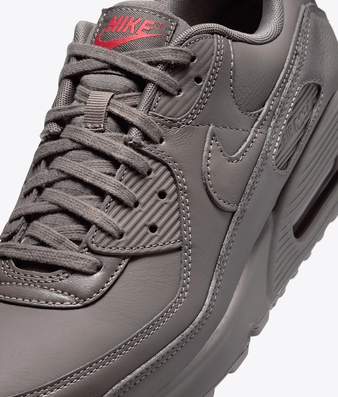 AIR MAX 90 ESSENTIALS