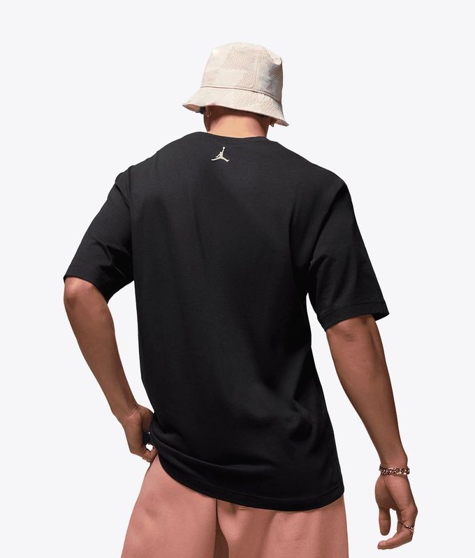 GOAT GRAPHIC SHORT SLEEVE CREW T-SHIRT