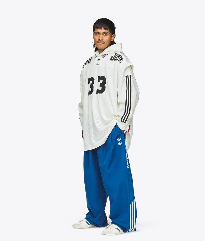X WILLY CHAVARRIA BASKETBALL JERSEY