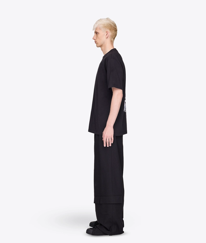 GRAPHIC SHORT SLEEVE TEE
