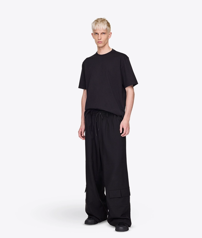 GRAPHIC SHORT SLEEVE TEE