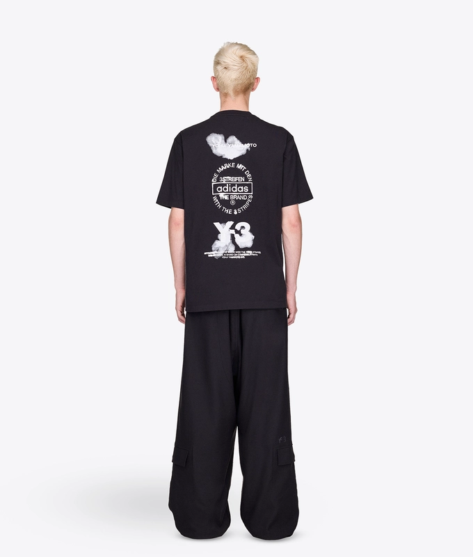 GRAPHIC SHORT SLEEVE TEE