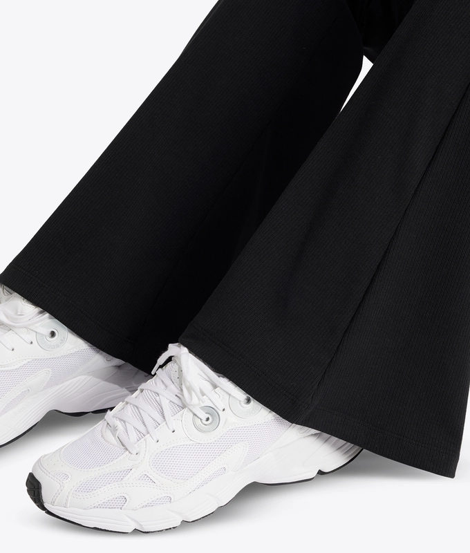 ESSENTIALS RIBBED FLARED LEGGINGS