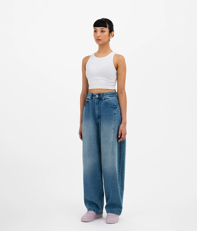 Barrel Leg Jeans