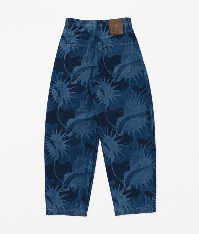 Barrel Leg Jeans