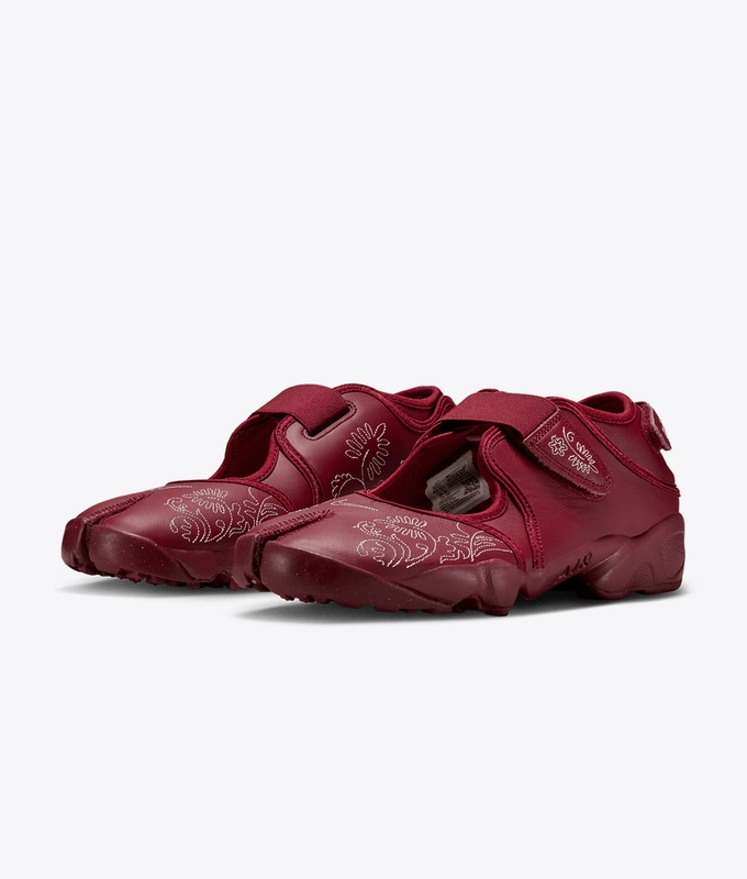 AIR RIFT