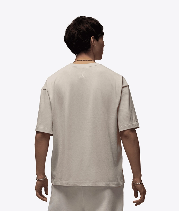 FLIGHT ESSENTIALS BOXY SHORT SLEEVE CREW T-SHIRT