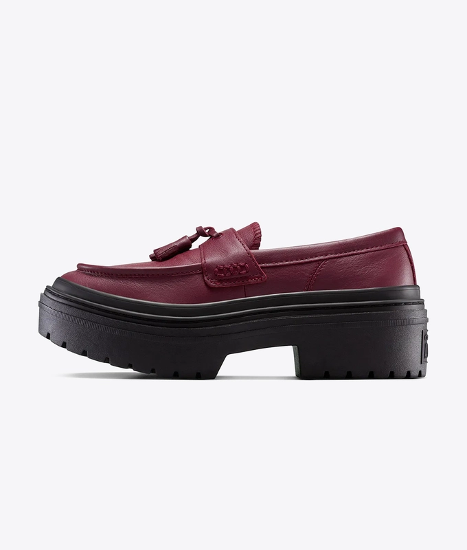 CHUCK TAYLOR LUGGED LOAFER OX