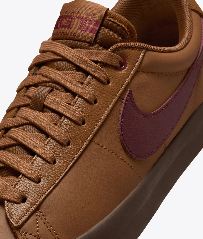 BLAZER LOW PRO GT