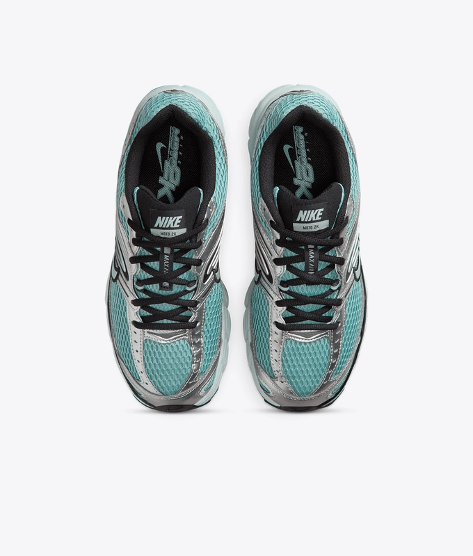 AIR MAX MOTO 2K
