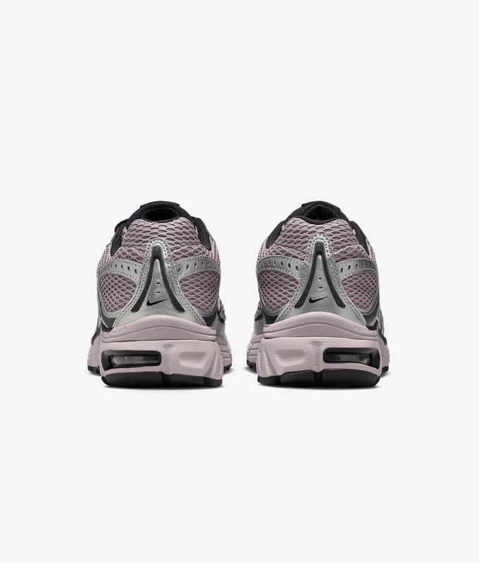AIR MAX MOTO 2K