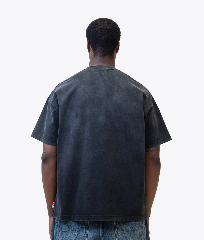 THINK BURGER GRAPHIC T-SHIRT