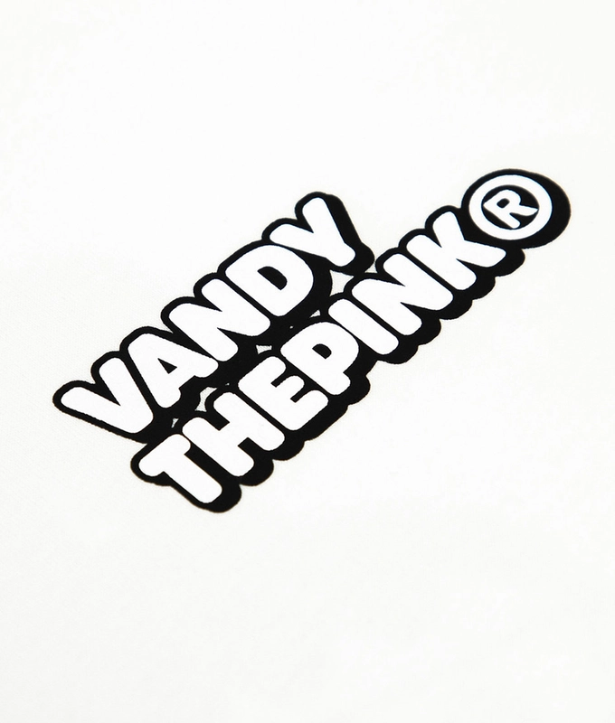 VANDY  FRIENDS GRAPHIC T-SHIRT