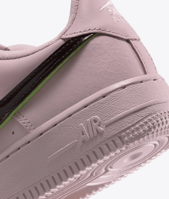 AIR FORCE 1 LV8 2