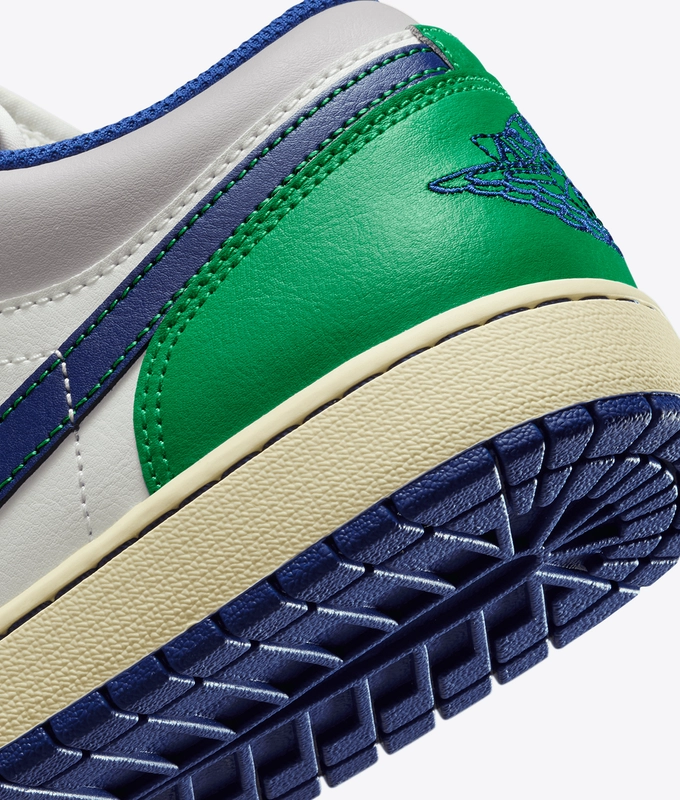 AIR JORDAN 1 LOW