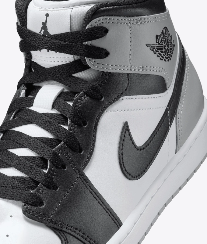 AIR JORDAN 1 MID
