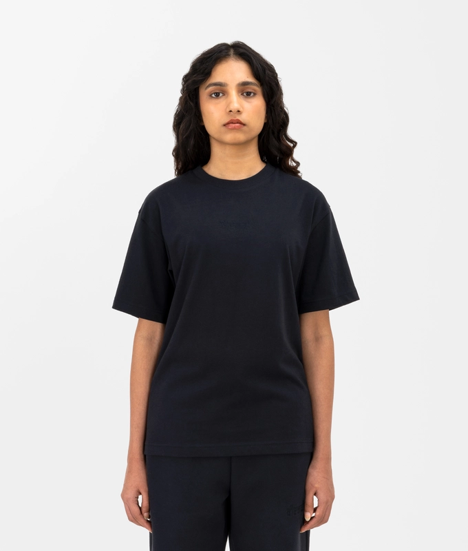 ESSENTIALS T-SHIRT