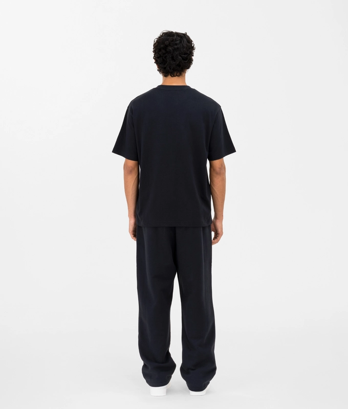 ESSENTIALS T-SHIRT