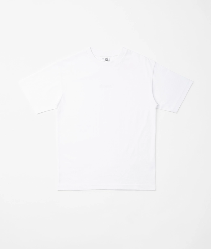 ESSENTIALS T-SHIRT