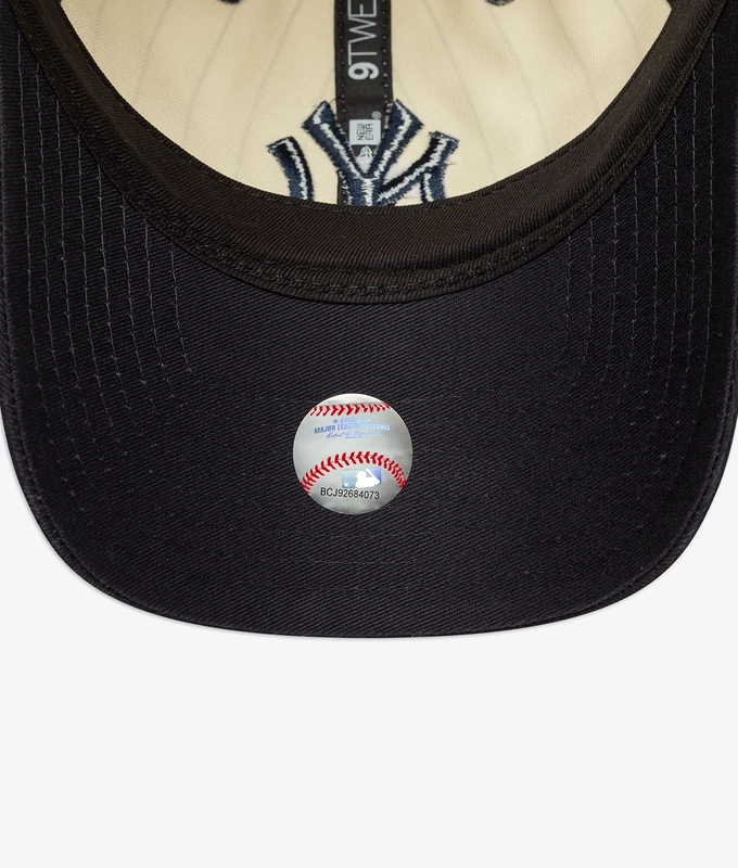 9TWENTY PINSTRIPE NEW YORK YANKEES BASEBALL CAP