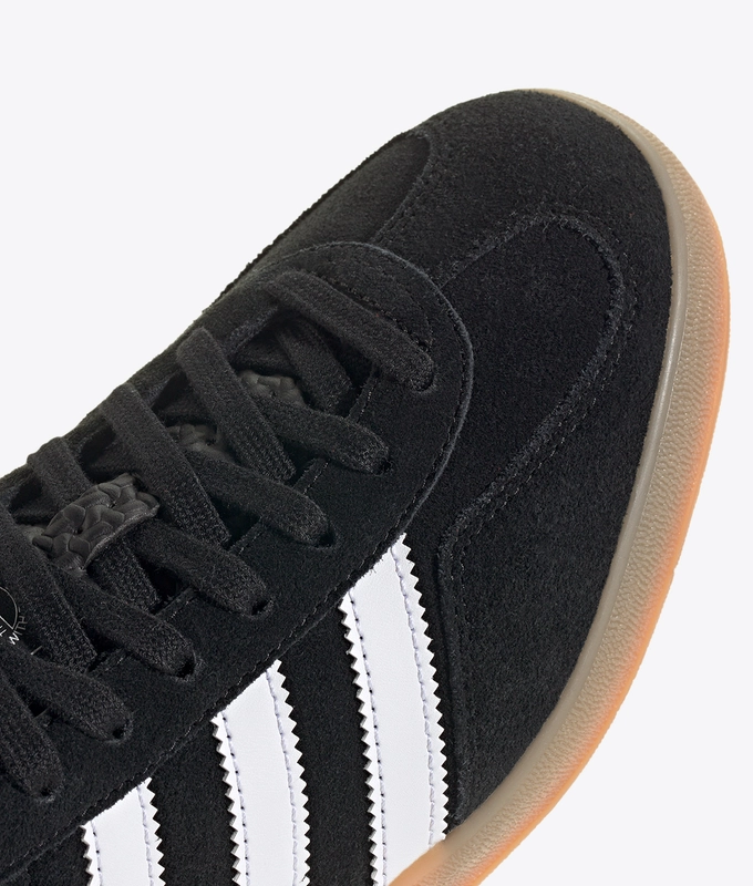 GAZELLE INDOOR