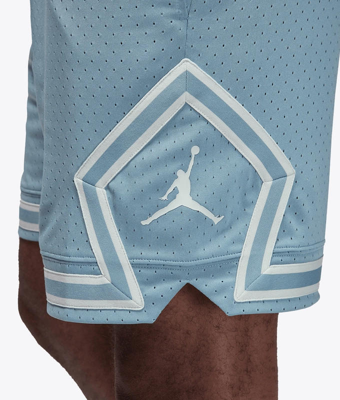 DRI-FIT SPORT DIAMOND SHORT