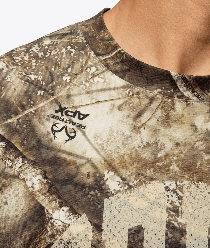BROOKLYN REALTREE PRINTED SHORT SLEEVE CREW TEE