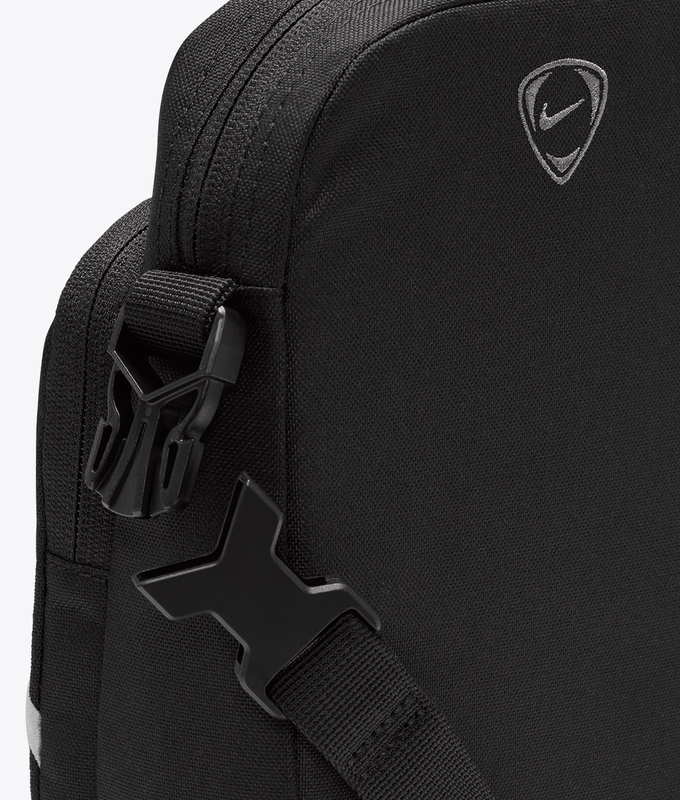 HERITAGE T90 CROSSBODY BAG